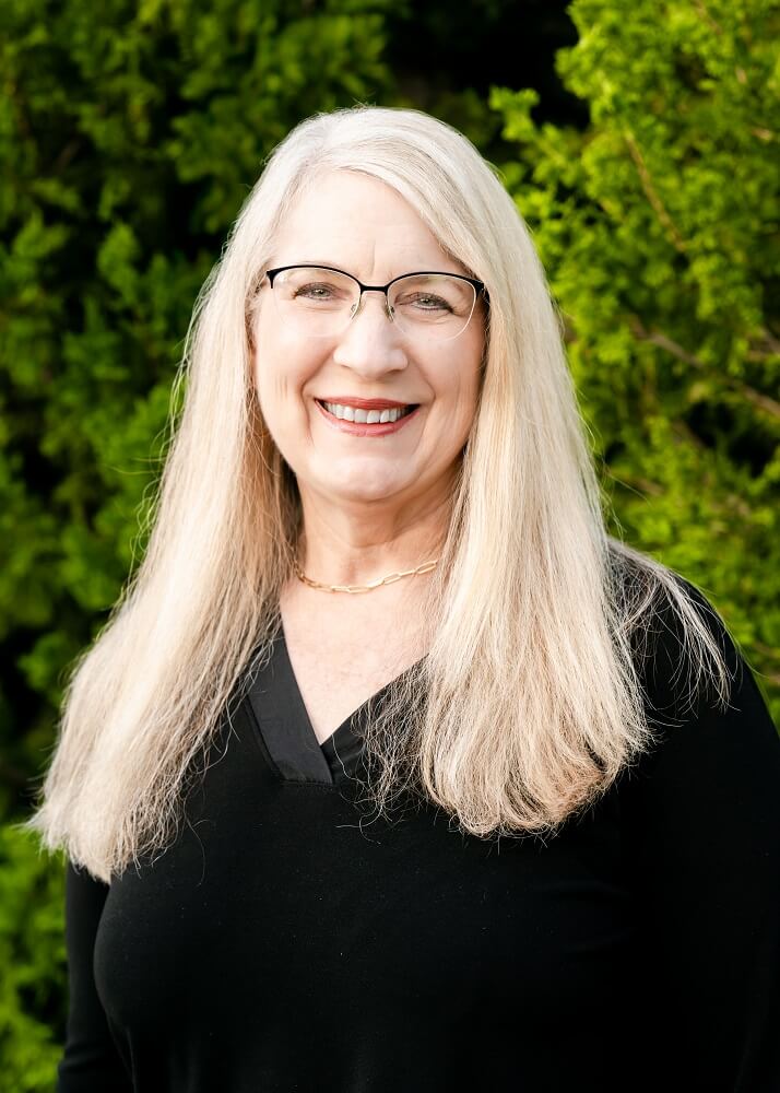 Arleen Baker Headshot